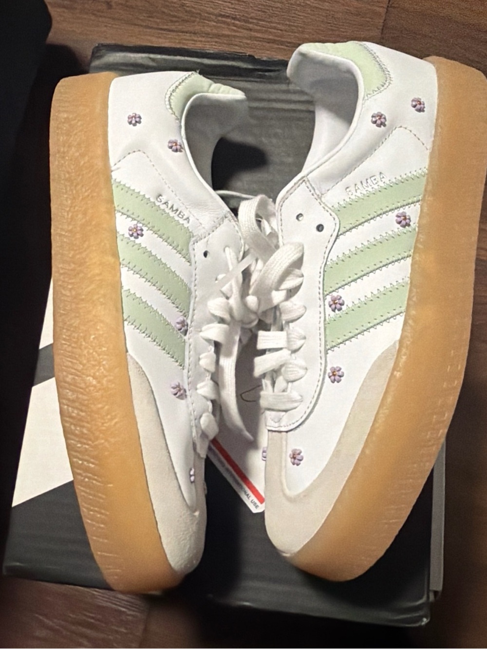 Adidas Originals Sambae Shoes JS3954 Women' s JS3954 Sz 7.5 - Picture 2 of 5